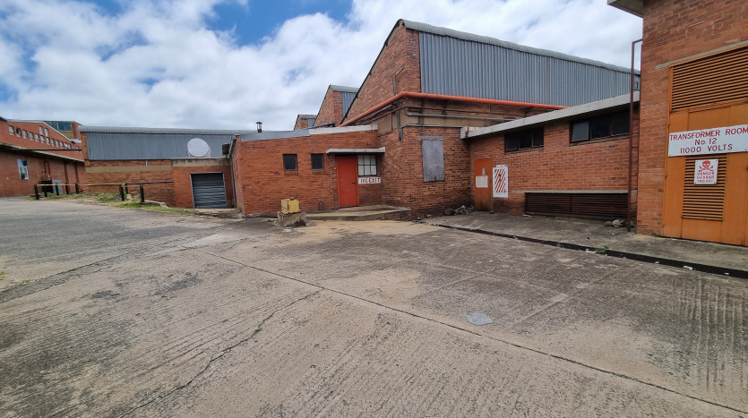± 17 Ha Industrial Park In Ladysmith Property Images