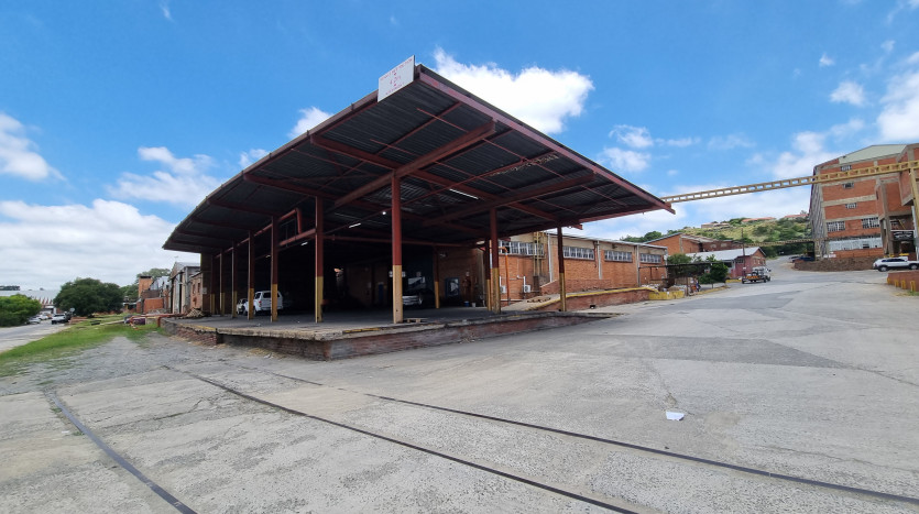 ± 17 Ha Industrial Park In Ladysmith Property Images