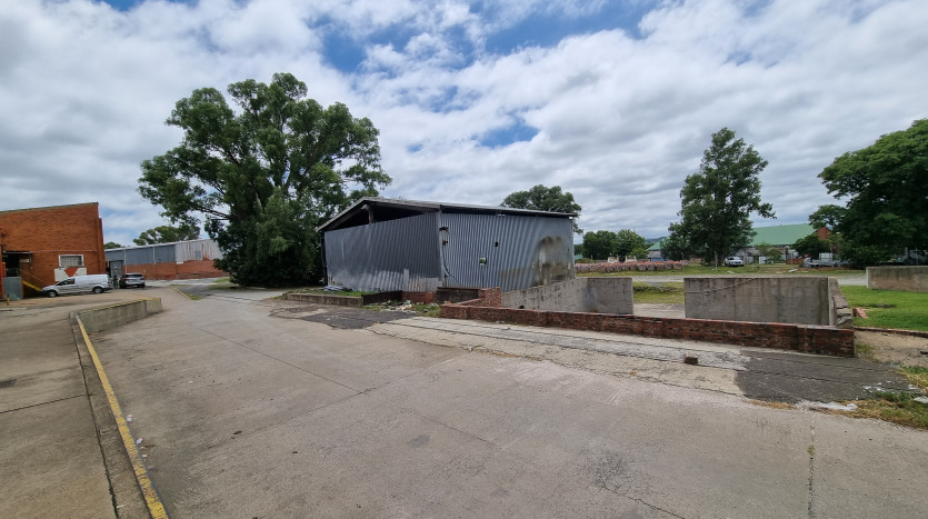± 17 Ha Industrial Park In Ladysmith Property Images