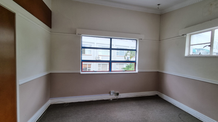 Tenanted Investment Property on Musgrave Road Property Images