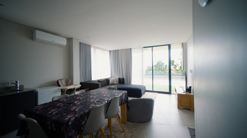 Modern Luxury Living with Stunning Views Property Images