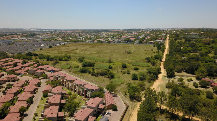 Residential Development Land Midrand On Auction Sale Property Images