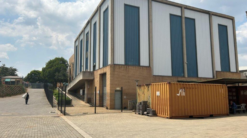 High-Grade Warehouse Facility Centurion - For Sale By Auction Property Images