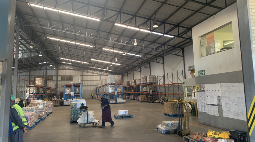 Warehouse in Meises Halt, East London Property Images