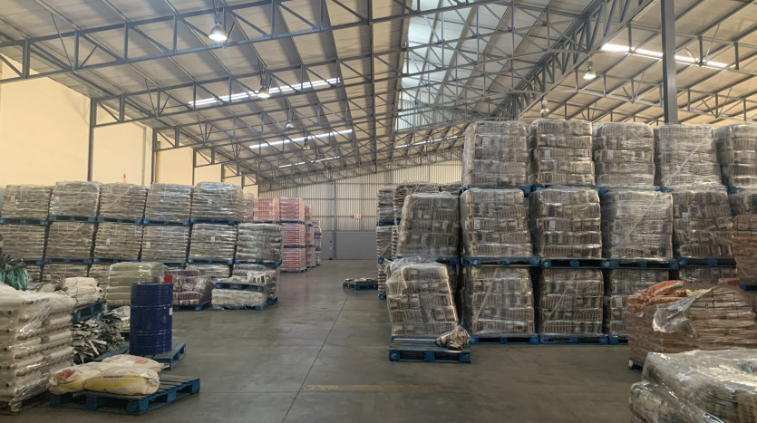 Warehouse in Meises Halt, East London Property Images