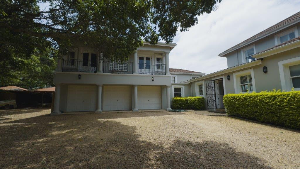 Luxurious Extensive Home for Sale by Auction Cowies Hill Durban