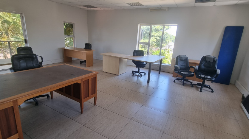 High Exposure Commercial Property Opposite Bluff Shopping Centre Property Images