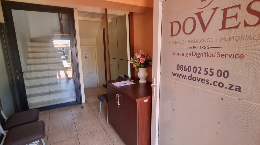 High Exposure Commercial Property Opposite Bluff Shopping Centre Property Images