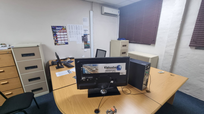 Freehold Corner Industrial Property Property Images