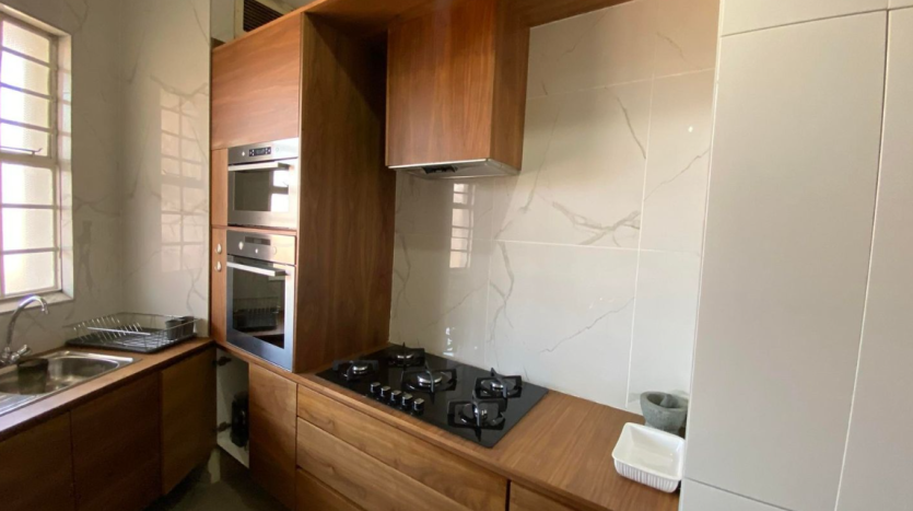3 Bedroom Executive Apartment in Sandton’s Shopping Mecca Property Images
