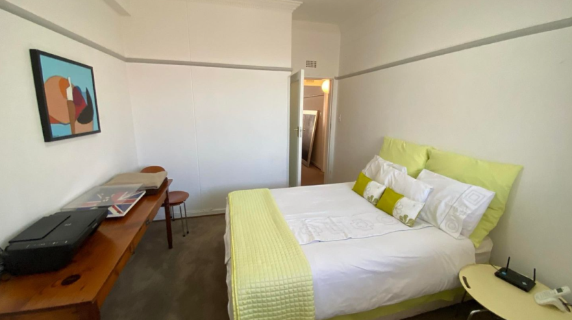 3 Bedroom Executive Apartment in Sandton’s Shopping Mecca Property Images