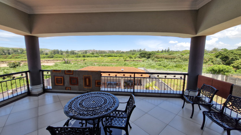 5 Bedroom Home with Multiple Amenities Property Images