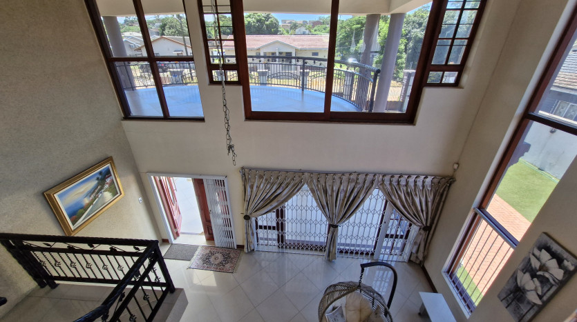 5 Bedroom Home with Multiple Amenities Property Images