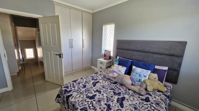 3 Bedroom Home on Florida Road Property Images
