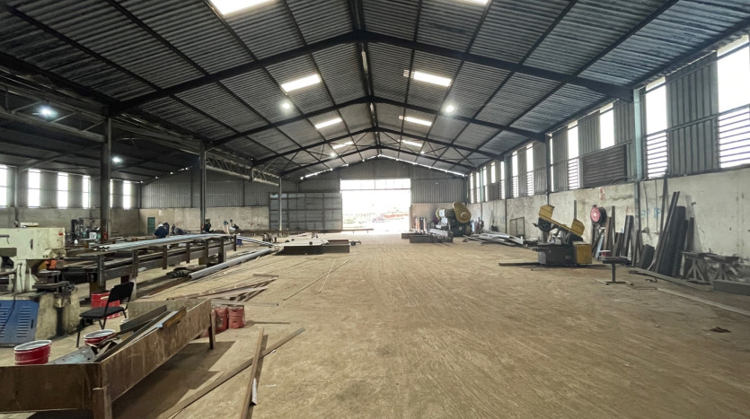 Factory in Business Park in Hammarsdale Property Images