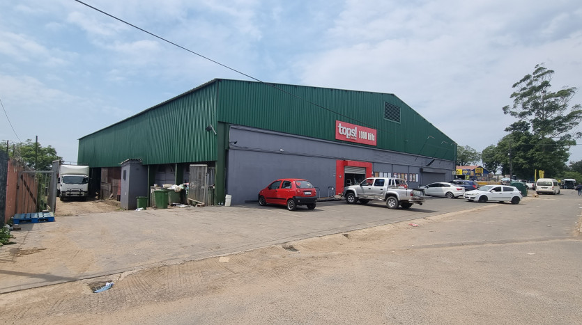 Cluster Of Mixed Use Commercial Properties Property Images