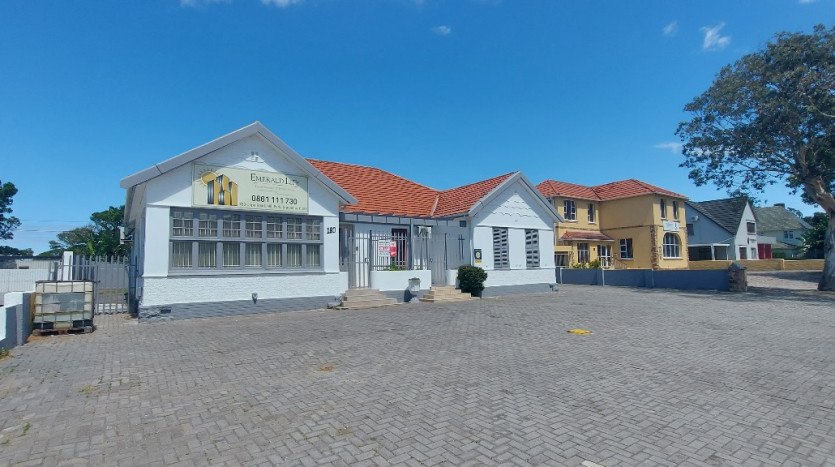 Commercial Investment Mill Park Property Images