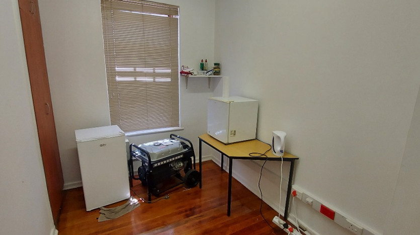 Commercial Investment Mill Park Property Images