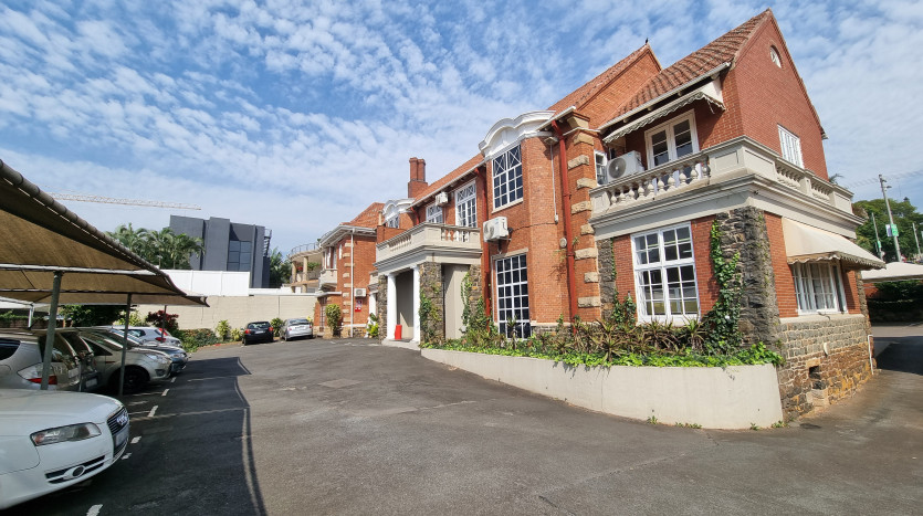 A Grade Office Space on Peter Mokaba Ridge Property Images