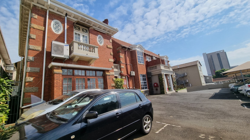 A Grade Office Space on Peter Mokaba Ridge Property Images