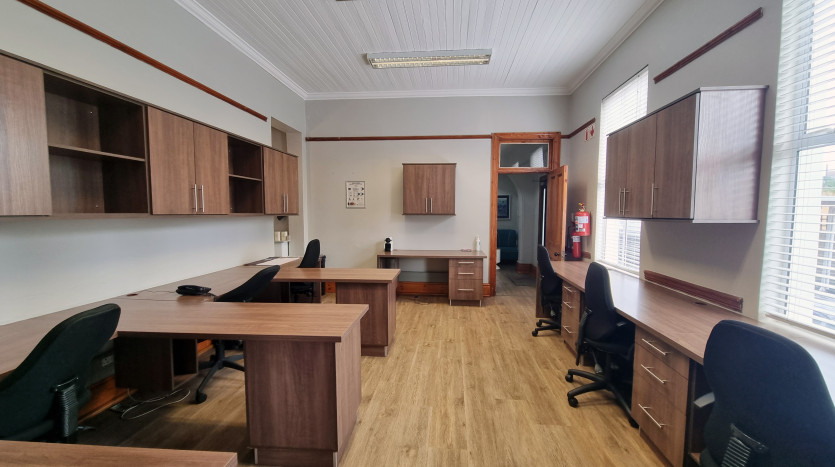A Grade Office Space on Peter Mokaba Ridge Property Images