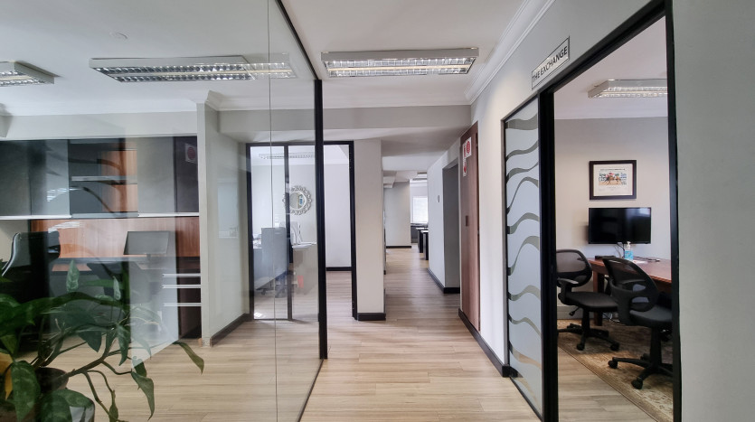 A Grade Office Space on Peter Mokaba Ridge Property Images