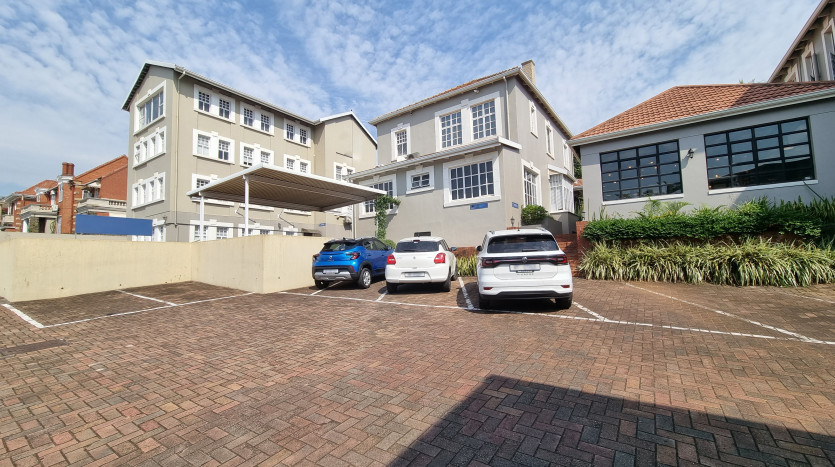 A Grade Office Space on Peter Mokaba Ridge Property Images