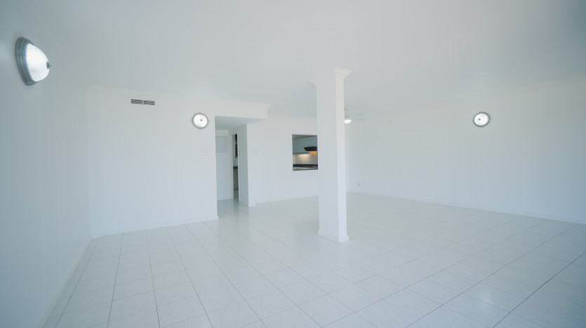 Beautiful Home in Walking Distance from Umhlanga Village and Beaches Property Images