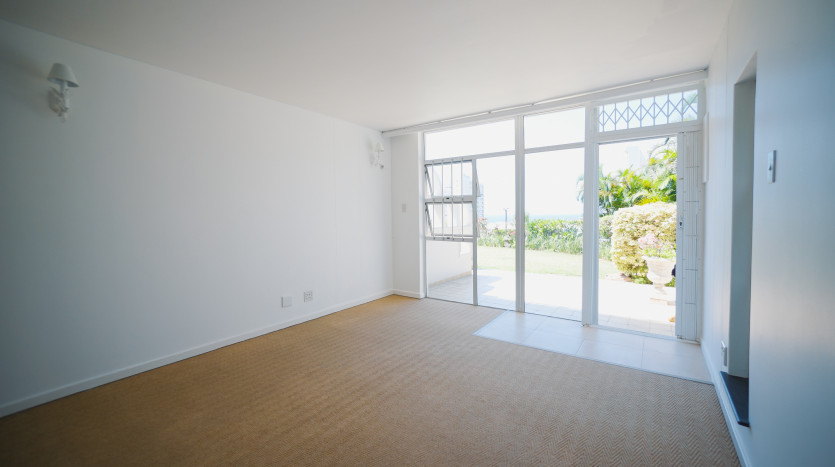 Beautiful Home in Walking Distance from Umhlanga Village and Beaches Property Images