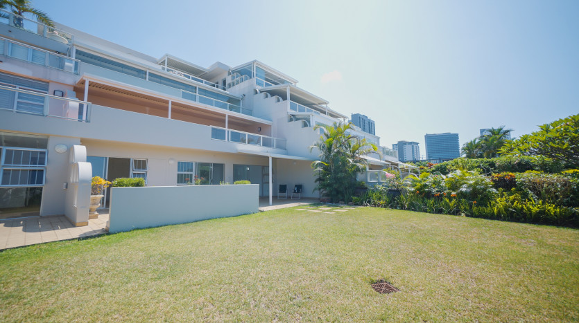 Beautiful Home in Walking Distance from Umhlanga Village and Beaches Property Images