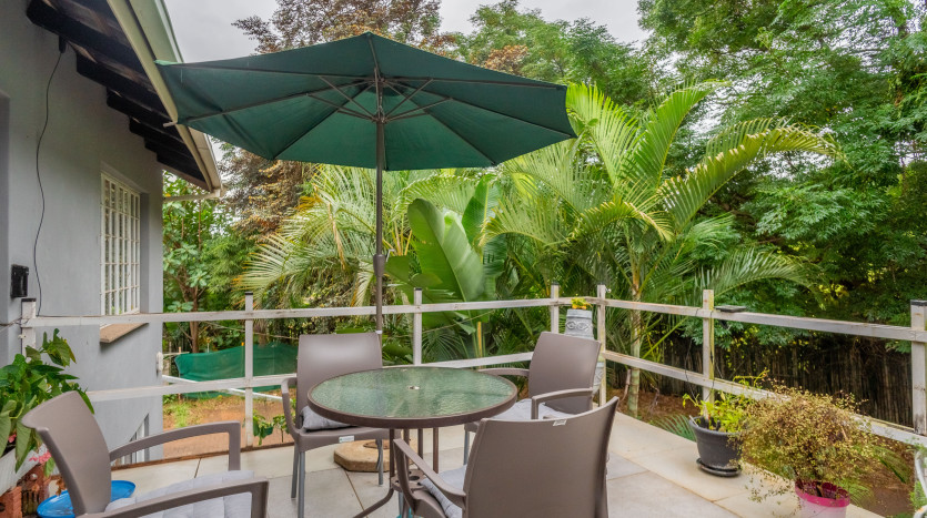 Tranquil Living in Durban North - Ideal for Family or Investment Property Images