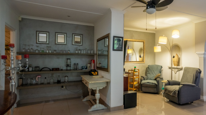 Tranquil Living in Durban North - Ideal for Family or Investment Property Images