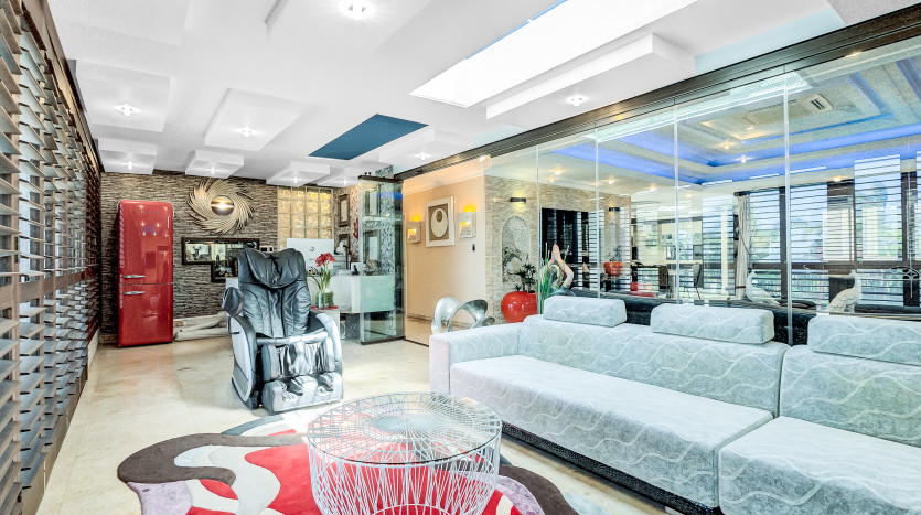 Designer 4 Bedroom Home in Central Umhlanga Property Images