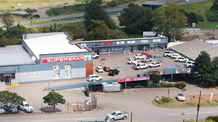 Retail Centre In Howick – Spar Anchor Tenant Property Images