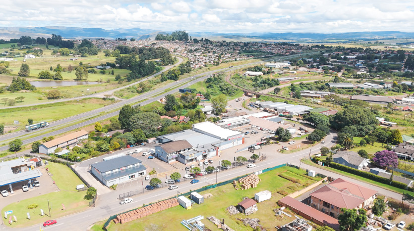 Retail Centre In Howick – Spar Anchor Tenant Property Images