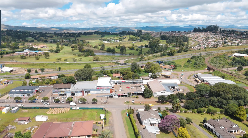 Retail Centre In Howick – Spar Anchor Tenant Property Images