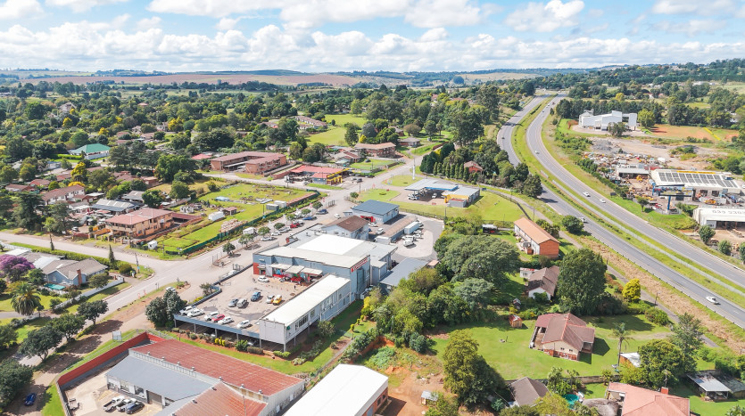 Retail Centre In Howick – Spar Anchor Tenant Property Images
