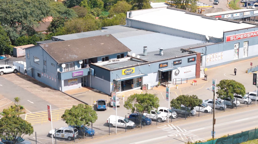 Retail Centre In Howick – Spar Anchor Tenant Property Images