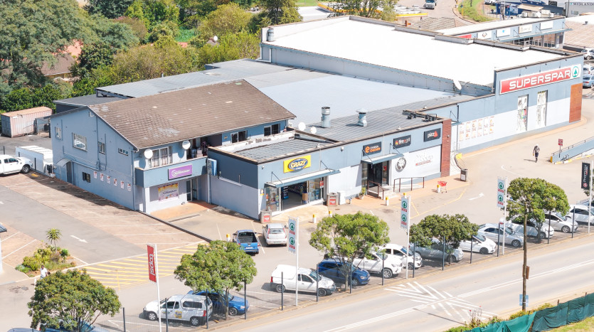 Retail Centre In Howick – Spar Anchor Tenant Property Images