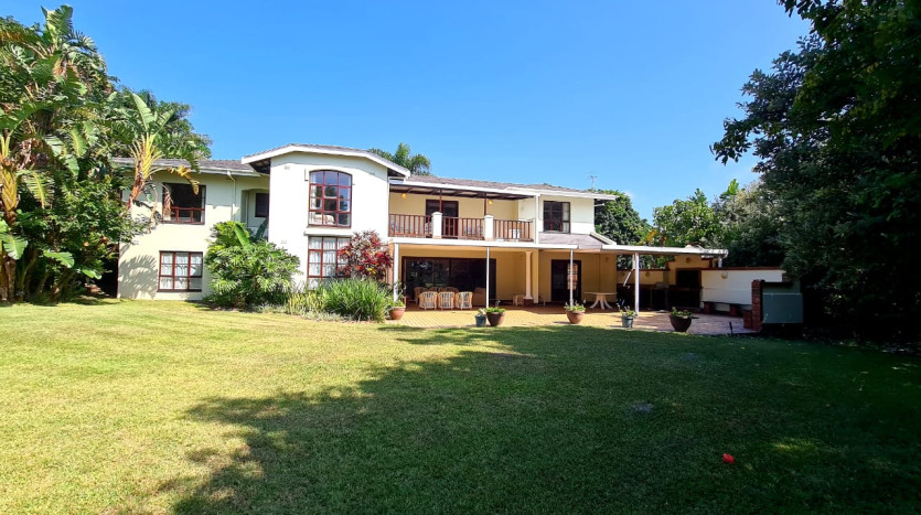 Relaxed Living in Selborne Golf Estate Property Images