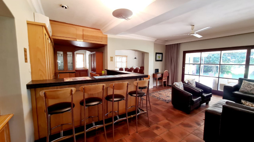 Relaxed Living in Selborne Golf Estate Property Images