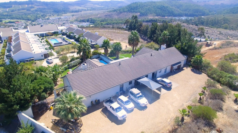 Hotel & Conference Centre with Exciting Development Opportunity Property Images