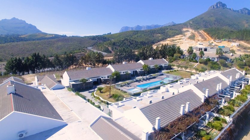 Hotel & Conference Centre with Exciting Development Opportunity Property Images