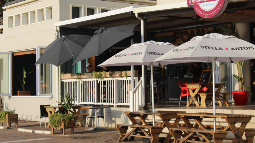 Prominent Beach Café along Umdloti Beach Property Images