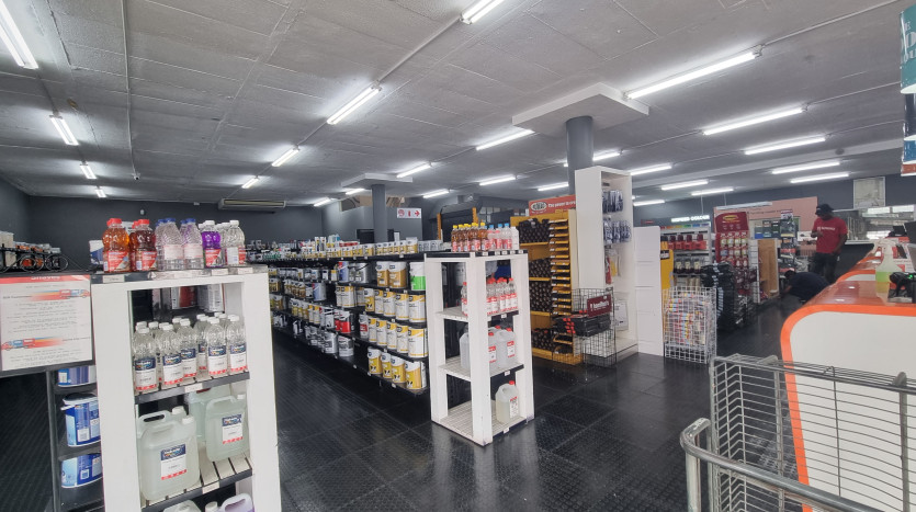 End-User/Investment Retail Property in Pinetown CBD Property Images