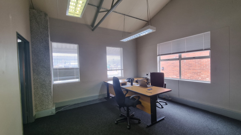 End-User/Investment Retail Property in Pinetown CBD Property Images