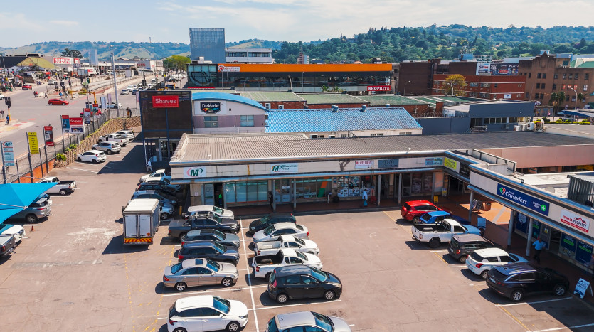 Prominent Shopping Centre in the Heart of the Pinetown CBD Property Images