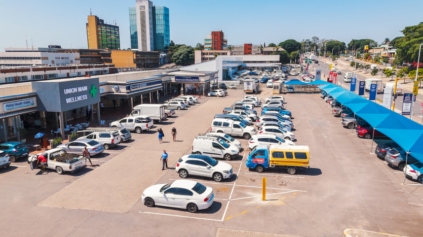Prominent Shopping Centre in the Heart of the Pinetown CBD Property Images