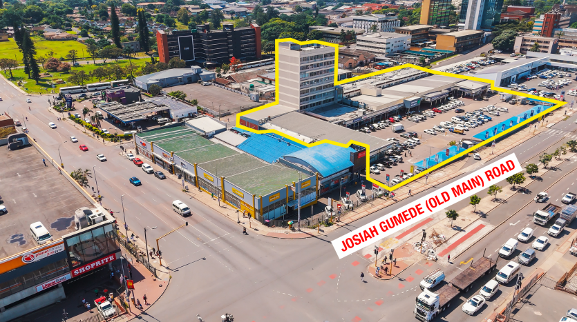 Prominent Shopping Centre in the Heart of the Pinetown CBD Property Lead Image
