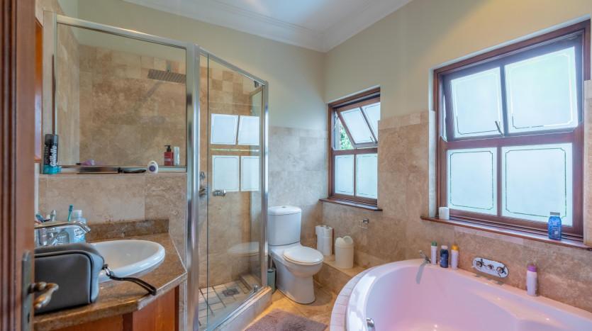 Secure living in Tranquil Plantations Estate Property Images